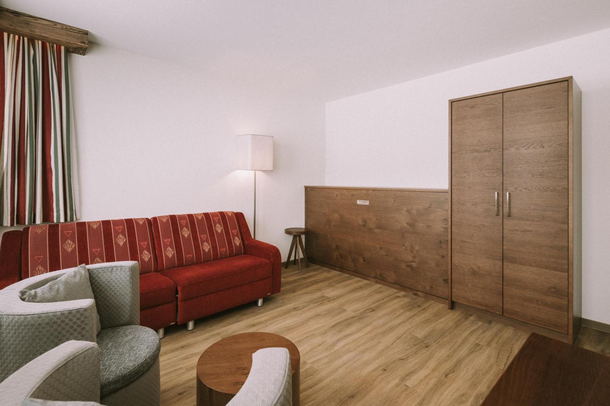 Hotel Montana Обертауерн Екстериор снимка