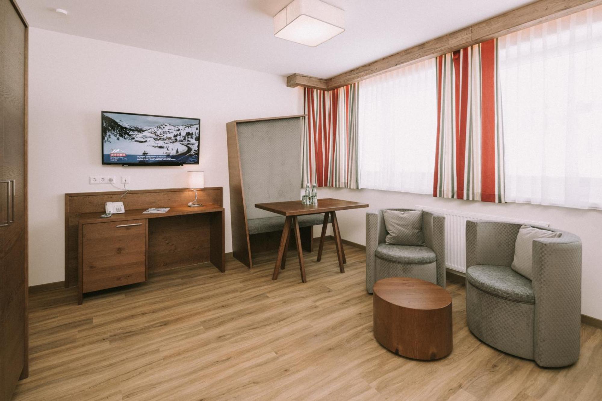 Hotel Montana Обертауерн Екстериор снимка